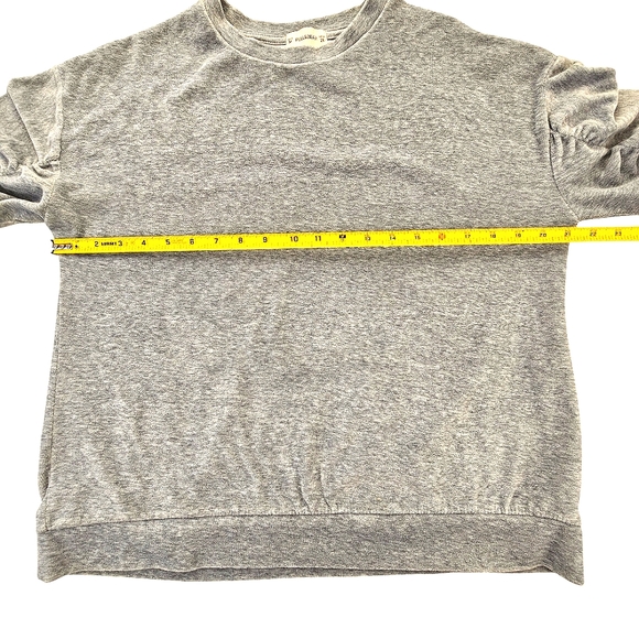 PULL & BEAR Women's Heather Gray Soft, Stretchy Velour Sweatshirt Size M - Picture 8 of 13